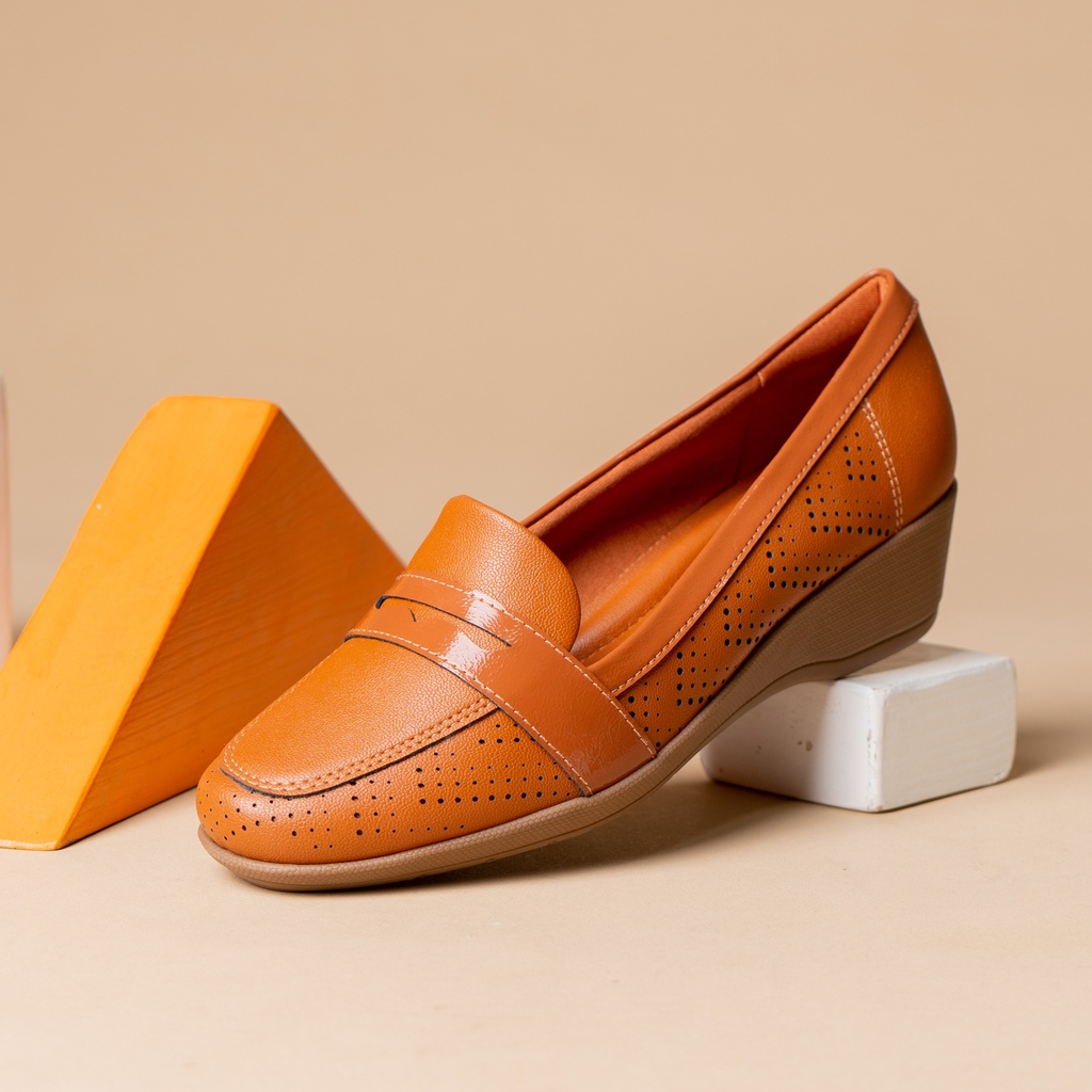 143244 PICCADILLY MOCASINA CAMEL NAPA