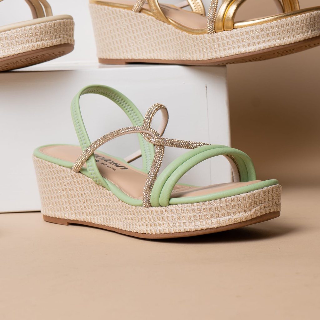 Y8851 DAKOTA SANDALIA VERDE NAPA