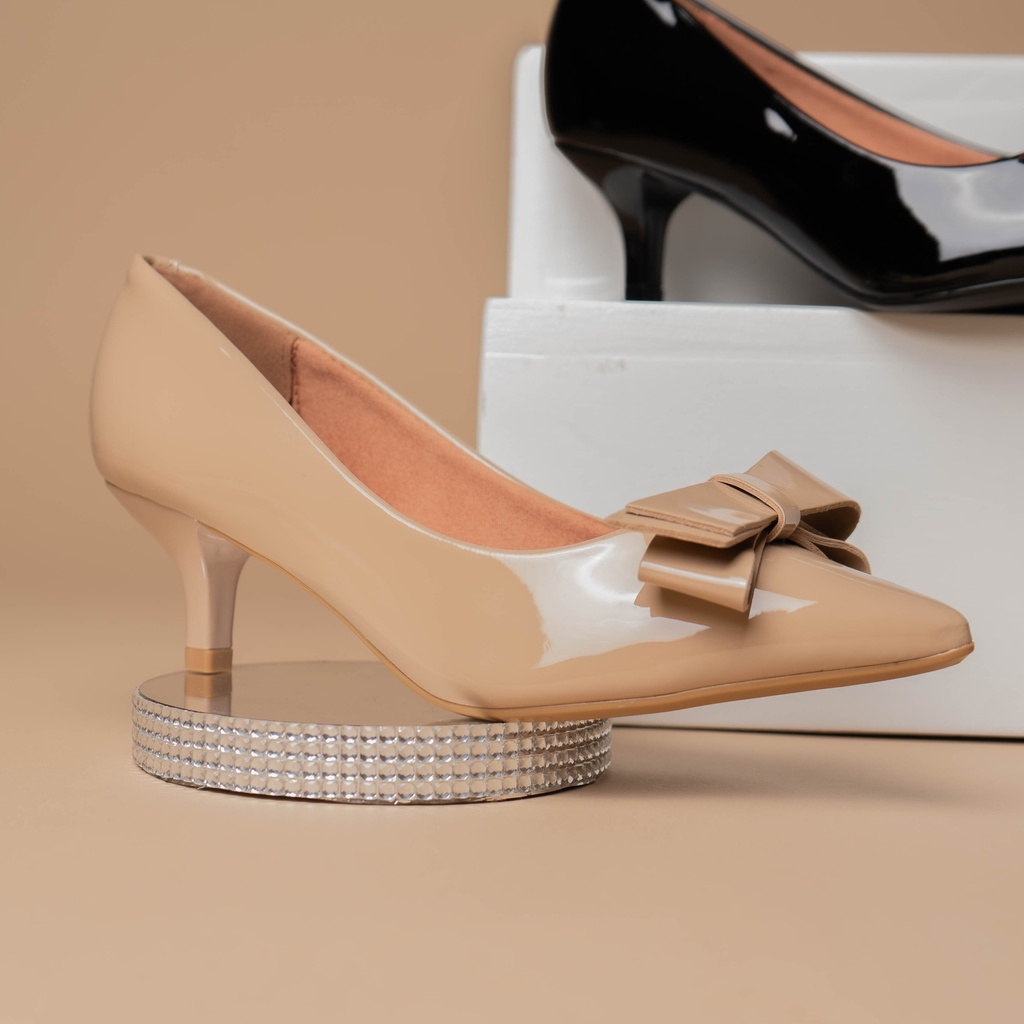 1122.895 VIZZANO STILETTO BEIGE VERNIZ  