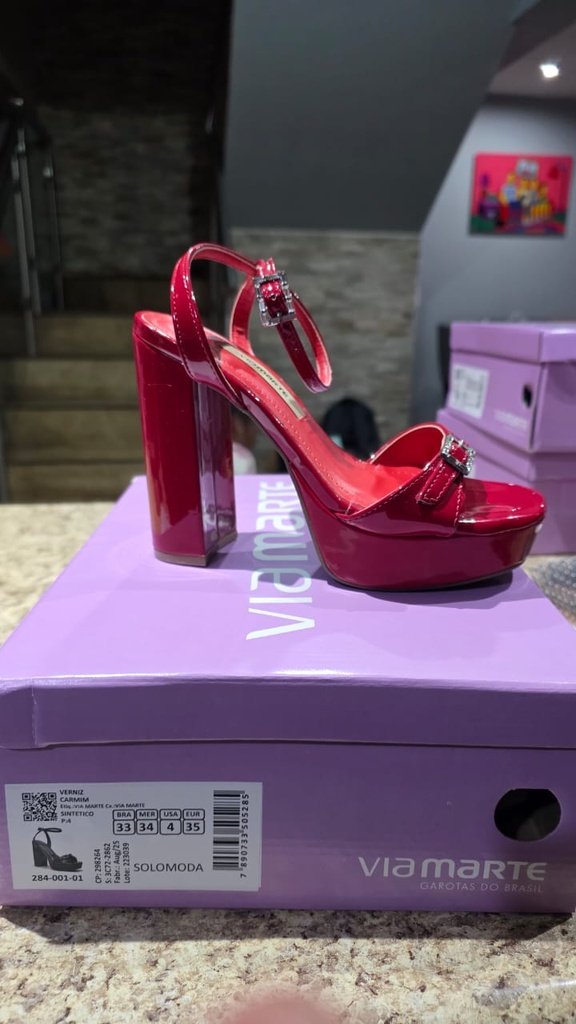 284001 VIAMARTE SANDALIA ROJO VERNIZ