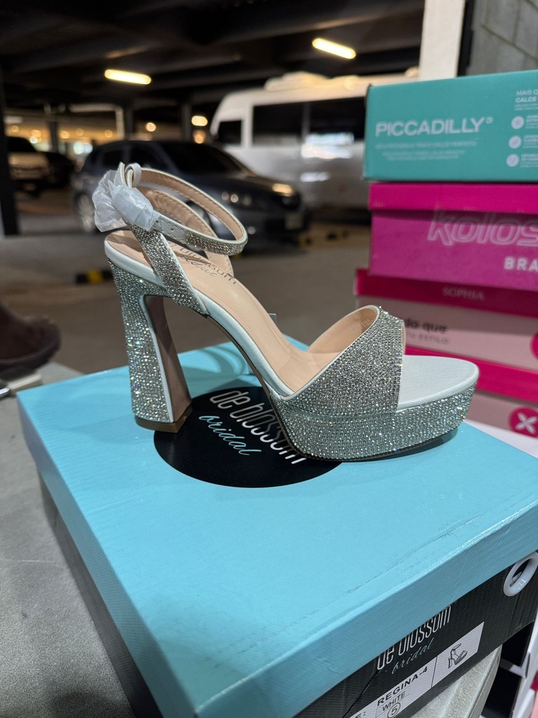 REGINA4 BLOSSOM SANDALIA PLATA ESCARCHADO