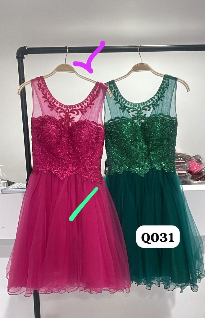 Q031 SUBLIME VESTIDO CORTO FUCSIA