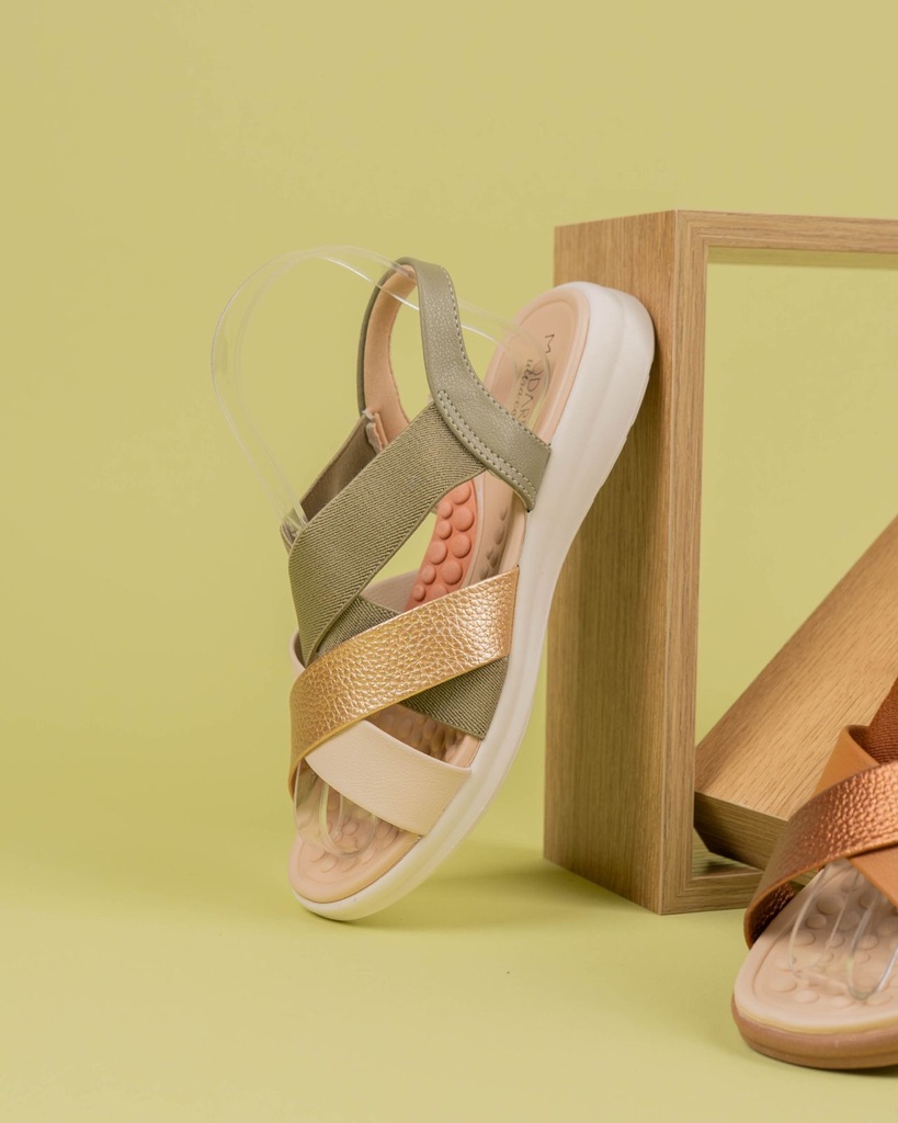 7174.125 MODARE SANDALIA VERDE NAPA