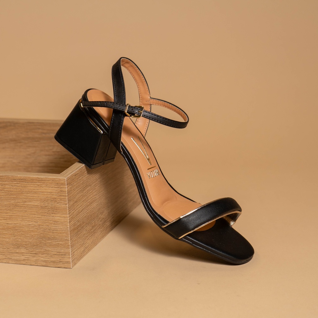 6428.119 VIZZANO SANDALIA NEGRO PELICA