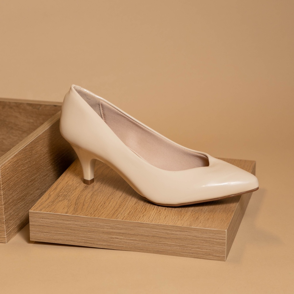 4076.1301 BEIRA RIO ZAPATO BEIGE VERNIZ