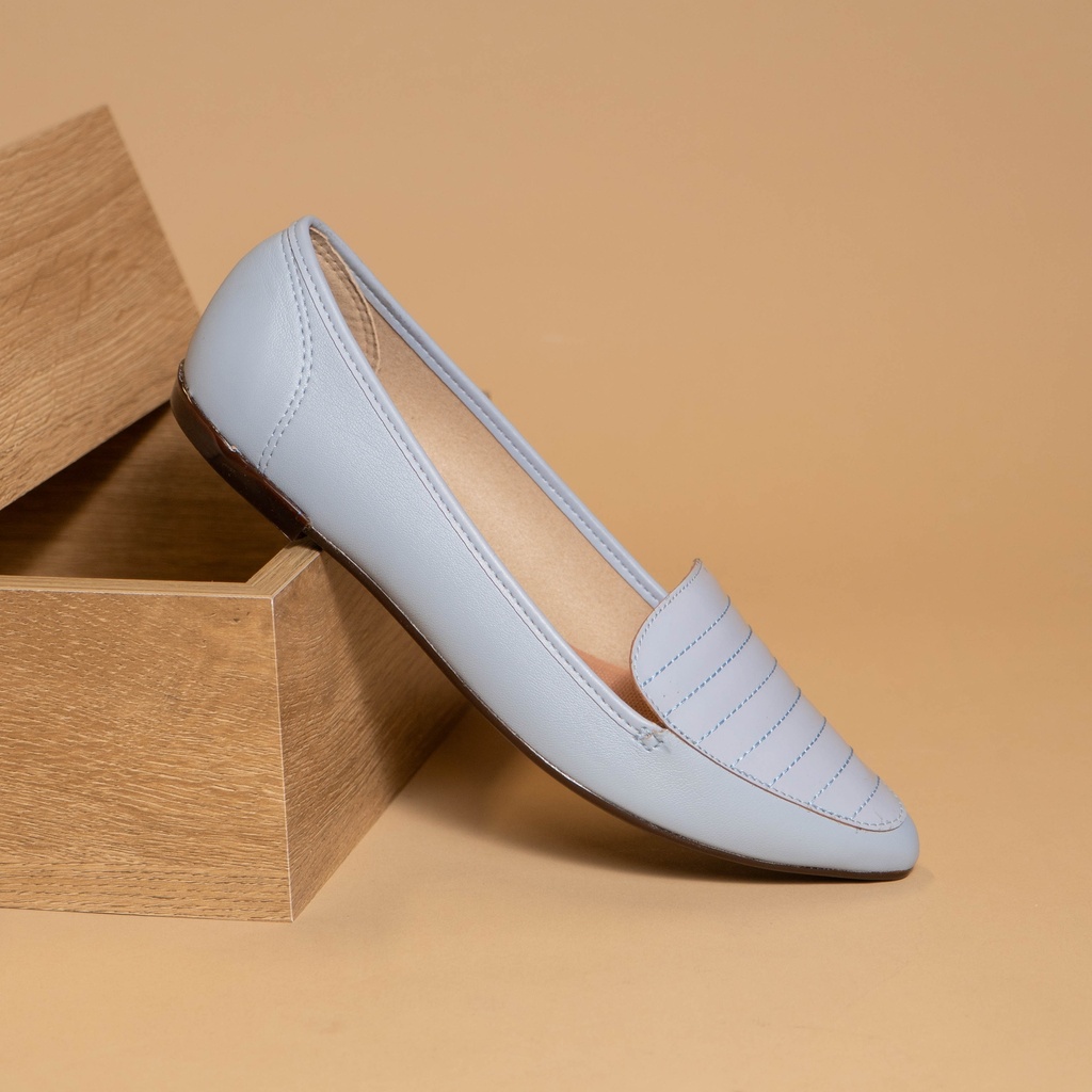 5301.360 MOLECA FLAT CELESTE VERNIZ 