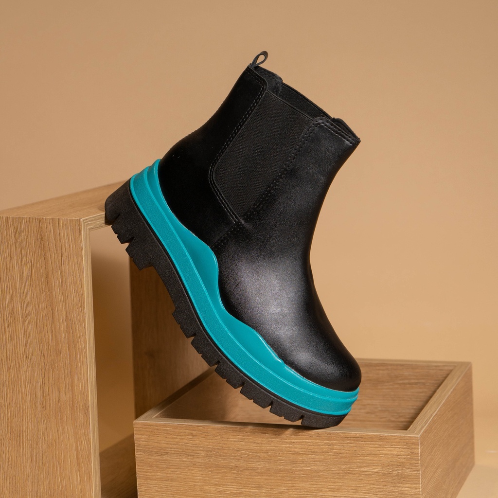 5341.100 MOLECA BOTIN NEGRO NAPA CELESTE