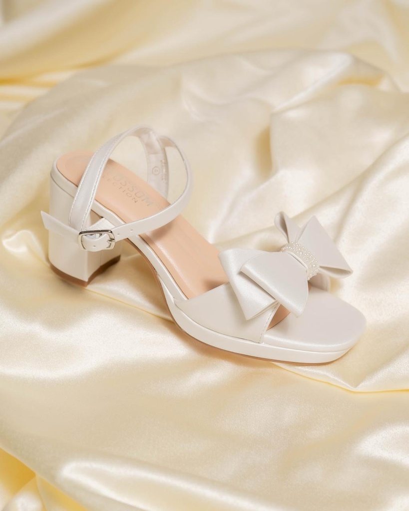 SARAH-16X BLOSSOM SANDALIA BLANCO