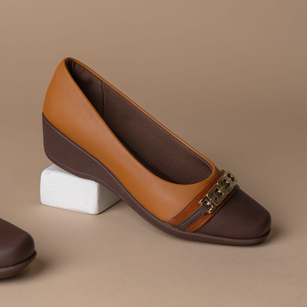 143235 PICCADILLY MOCASINA CAMEL NAPA