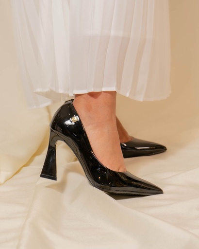 1388.500 VIZZANO ZAPATO NEGRO VERNIZ