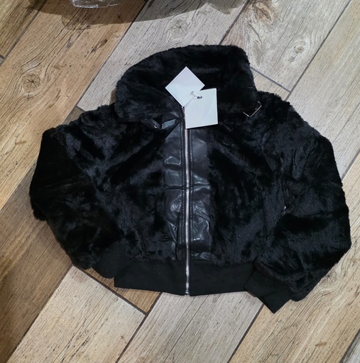 XW2977 CHUMPA CORTA PELUCHE NEGRO