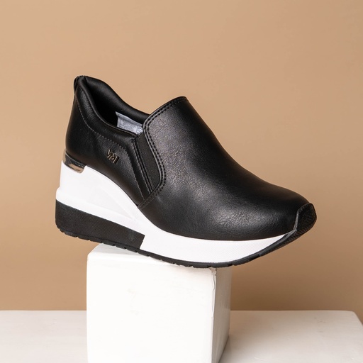 046002 VIAMARTE TENIS NEGRO NAPA