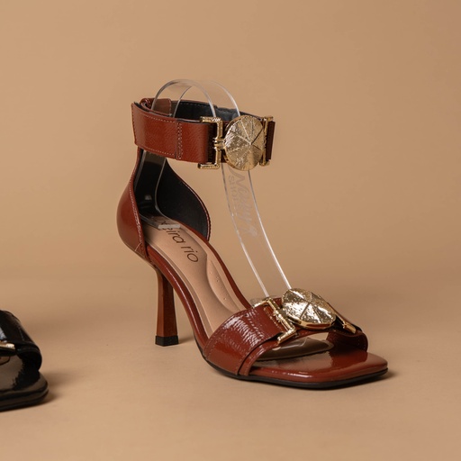8490.313 BEIRA RIO SANDALIA CAMEL VERNIZ  